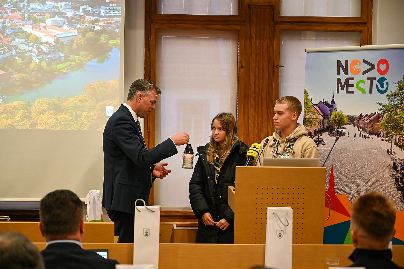 Betlehemska luč miru na decembrski seji Občinskega sveta